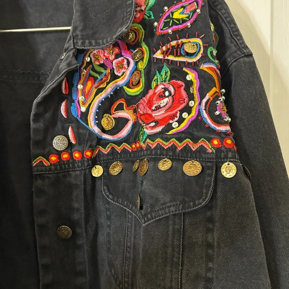 Vintage  Carole Little Women's Denim Jacket  Size 6 black  Jingly coins colorful